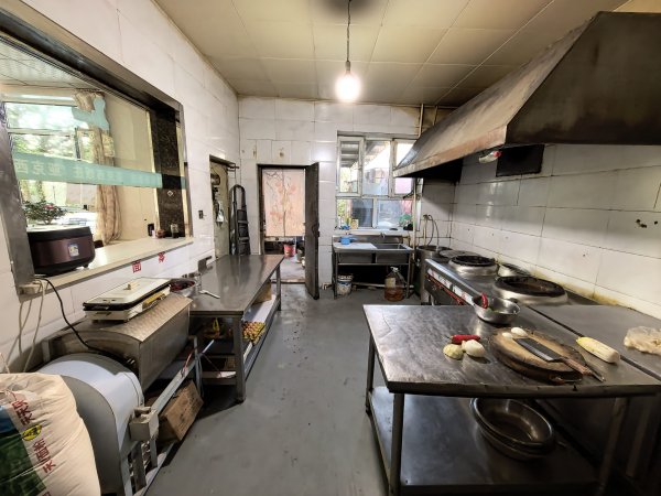 C13693新市区安北一街稳定经营中餐饮店转让 C13693新市区安北一街稳定经营中餐饮店转让
