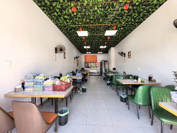 C13697西山九鼎商圈稳定经营中快餐店转让 C13697西山九鼎商圈稳定经营中快餐店转让