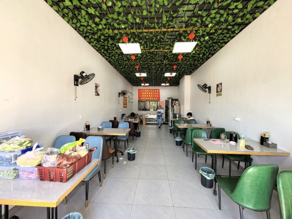 C13697西山九鼎商圈稳定经营中快餐店转让 C13697西山九鼎商圈稳定经营中快餐店转让