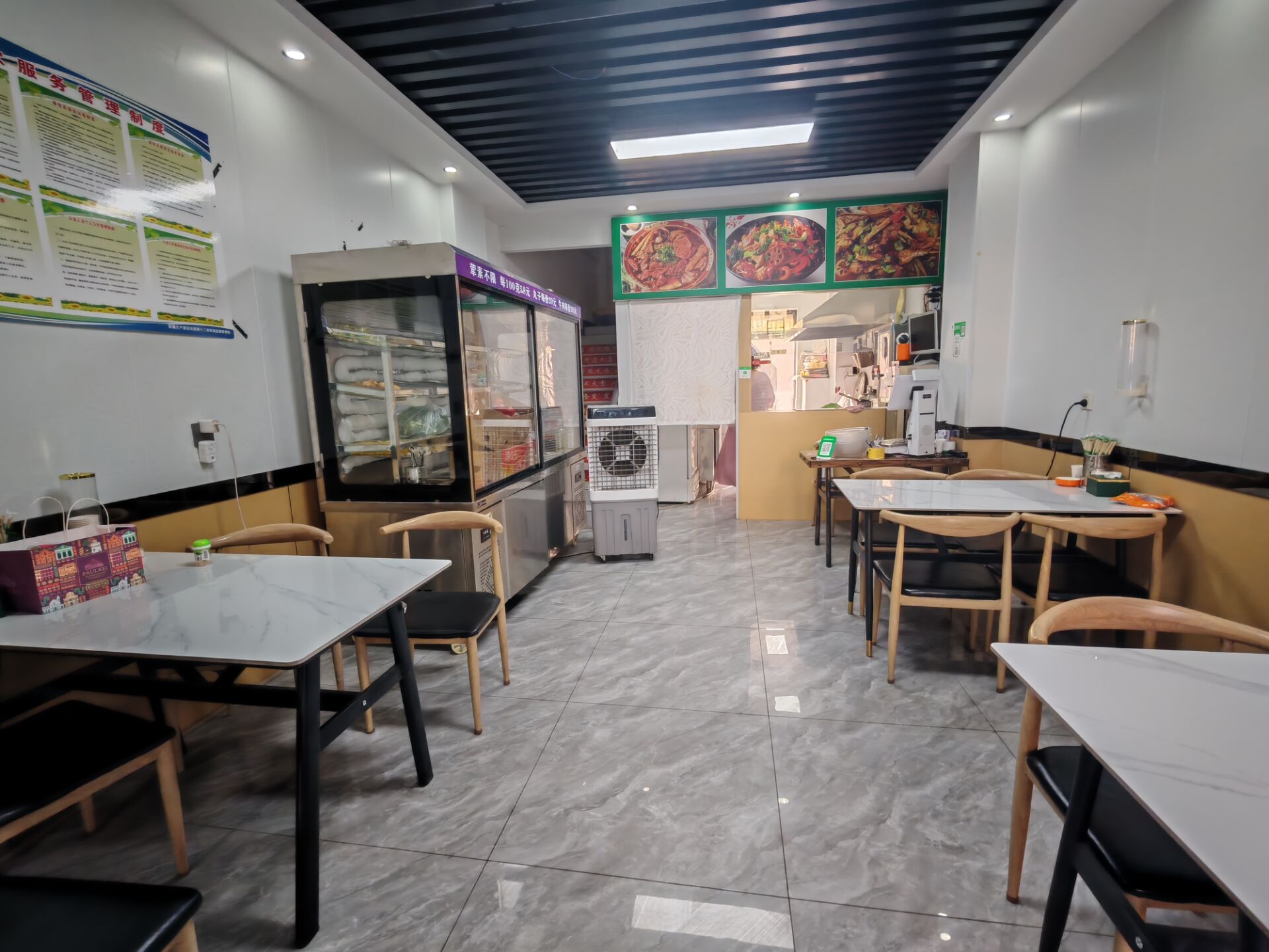 C13703五一农场大型小区外铺餐厅转让 C13703五一农场大型小区外铺餐厅转让