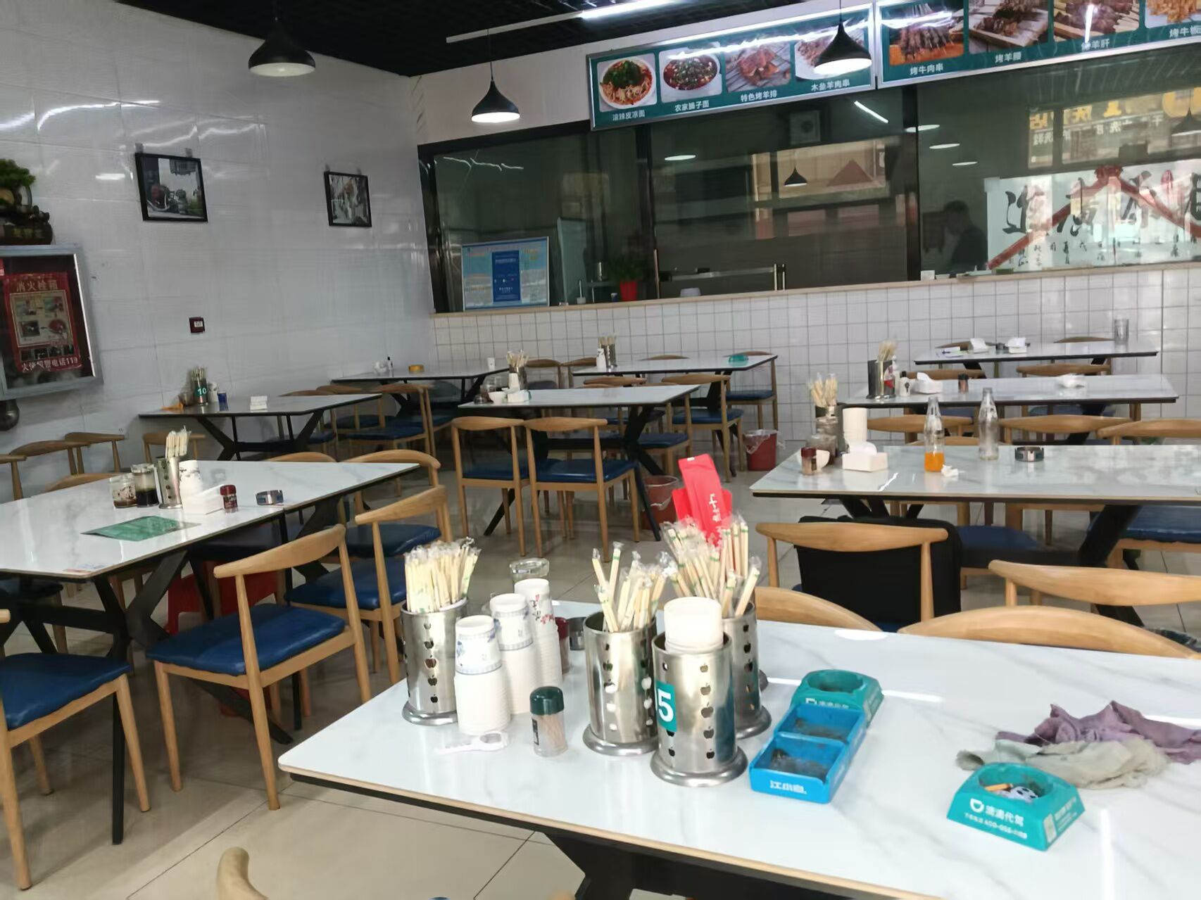 C13723位于昌吉市中山商务广场内经营中餐饮店转让 C13723位于昌吉市中山商务广场内经营中餐饮店转让