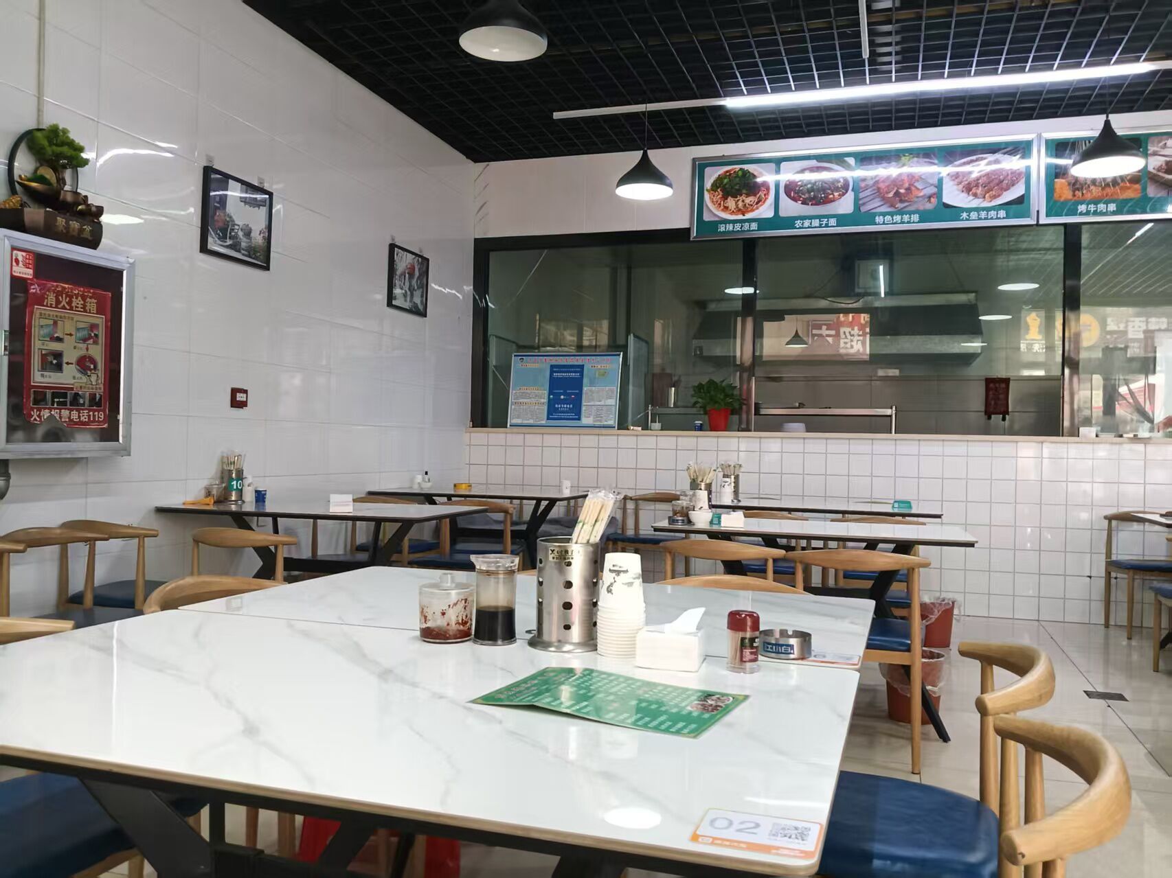 C13723位于昌吉市中山商务广场内经营中餐饮店转让 C13723位于昌吉市中山商务广场内经营中餐饮店转让