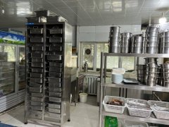 C13655昌吉北京北路临街精装火锅店铺转让