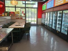 C13660位于五家渠市区经营中火锅店转让