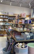 C13682位于乌市财大校区女生宿舍楼下经营中文创优品店转让