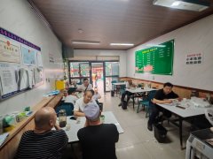 C13686米东区卡子湾盛源市场餐厅转让