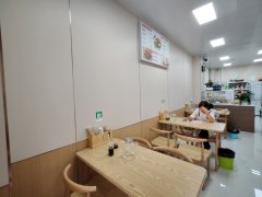 C13694领秀新城小吃店转让