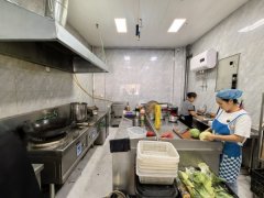 C13697西山九鼎商圈稳定经营中快餐店转让