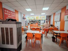 C13731红十月烧烤店转让